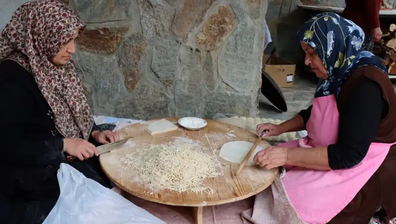 Pekmez ile Geçim Kaynağı: Bir Geleneğin Yeniden Doğuşu