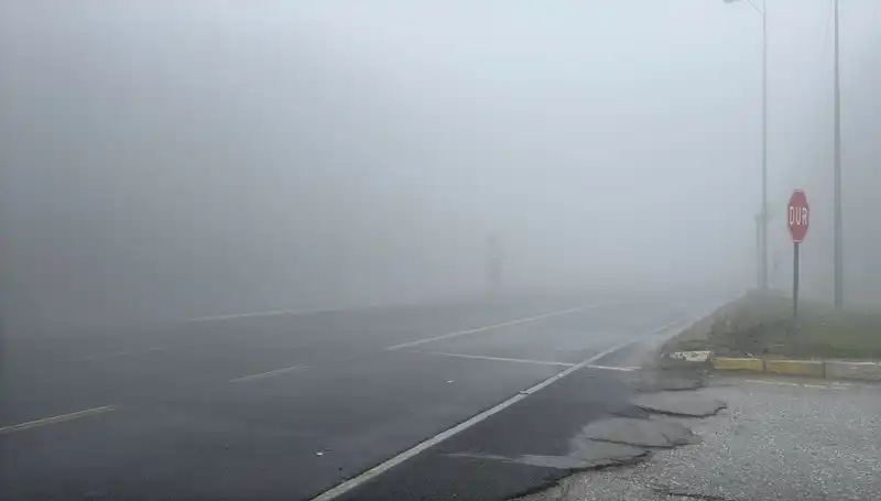 Bolu Dağı’nda Sis Alarmı: Görüş Mesafesi Düşüyor, Seyahat Yavaşlıyor!