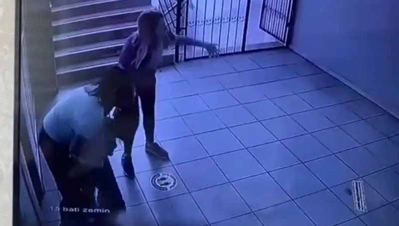 Hayat Kurtaran Hamle: Öğretmen Heimlich Manevrası ile Öğrenciyi Kurtardı