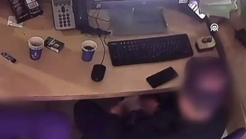 Kapıkule Sınır Kapısı'nda Rüşvet Skandalı Ortaya Çıktı: Gizli Kameralar ile Yakalandı