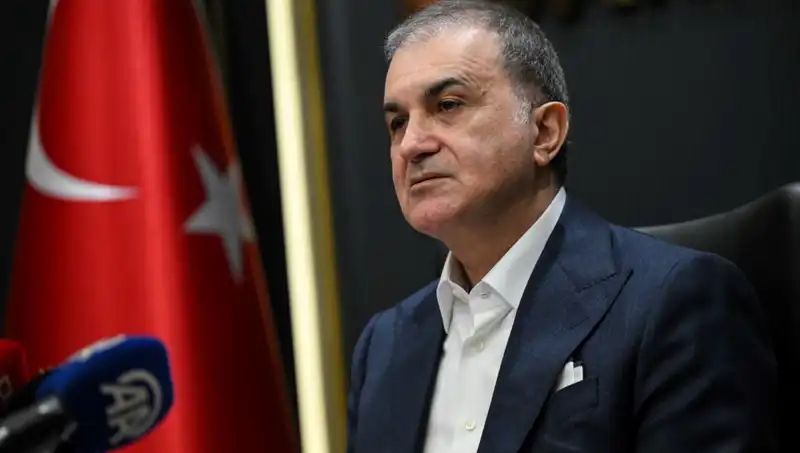 İslam Düşmanlığına Karşı Mücadelede Ömer Çelik’in Sesine Kulak Verin