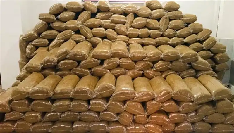 Manisa’da 2 Ton Kaçak Tütün Ele Geçirildi: Yasa Dışı Ticaretin Boyutları