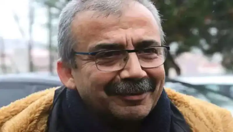 Sırrı Süreyya Önder'in Gizemli Hastalığı ve Hayatıyla İlgili Her Şey