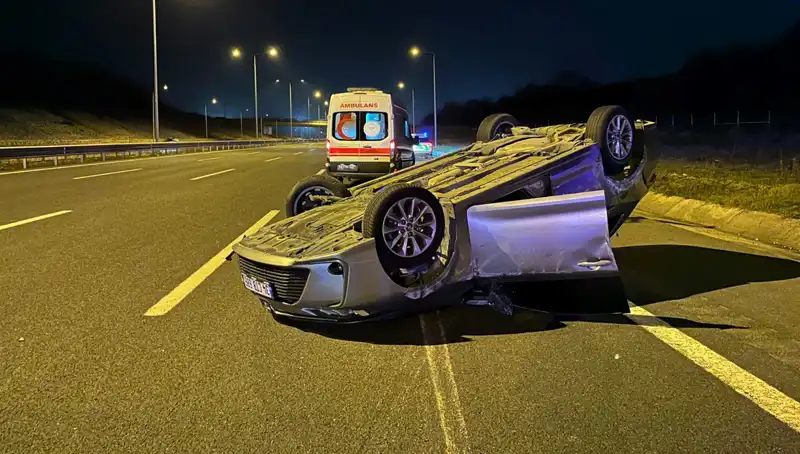 Kuzey Marmara Otoyolu’nda Korkutan Kaza: İki Araç Çarpıştı, Yaralılar Var