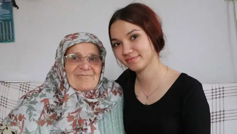 Anneanne Terliği Silah Sayıldı, Genç Adam 4 Yıl Ceza Aldı!