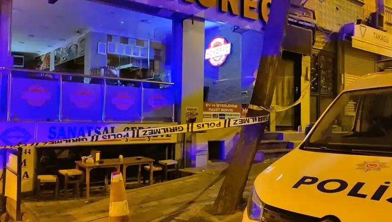 Üsküdar'da Çöp Kavgası: İki Komşu Arasında Kanlı Hesaplaşma!