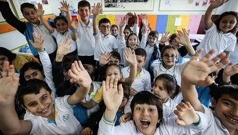 9 Günlük Tatil Sonrası Okulda Yeniden Zil Çalacak!