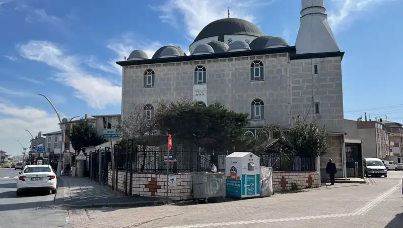 Cami Tuvaletinde Bulunan Ceset: Olayın Şok Edici Ayrıntıları
