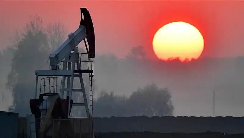 ABD'de Petrol Sondaj Kulesi Sayısı Düşüyor: Enerji Piyasasında Neler Oluyor?