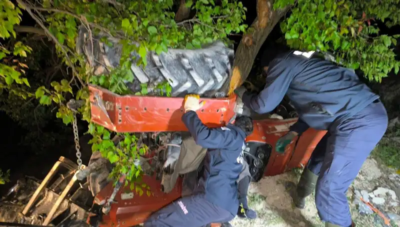 Traktör Kazası: Kontrolden Çıkan Araçta Felaket Yaşandı