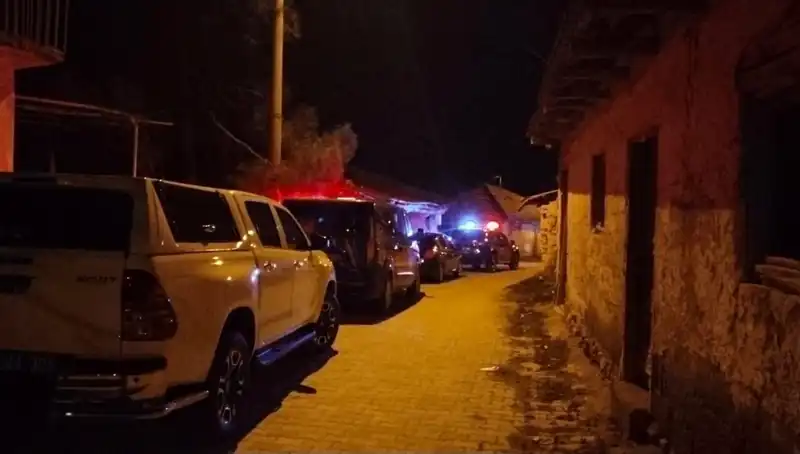 Genç Adam, Babasını Ne Olursa Olsun Öldürdü: Şok Edici Olay Detayları
