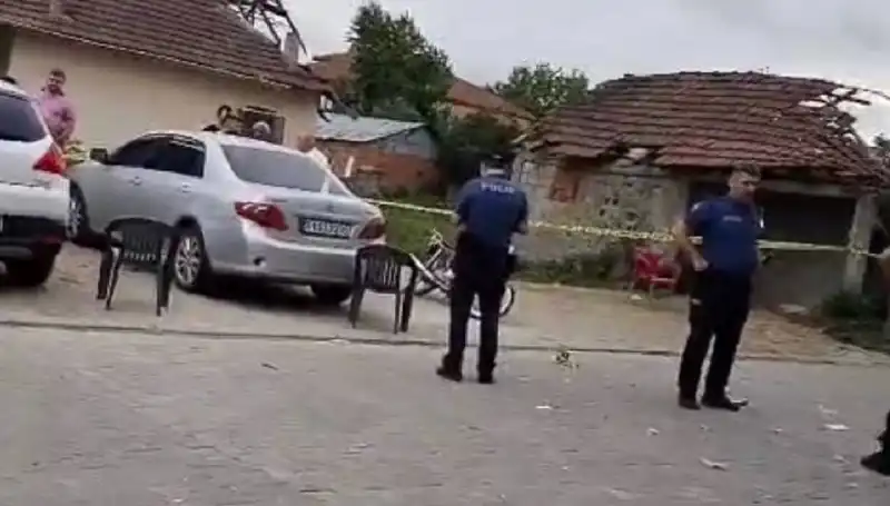 Öldürüp Kaçtı, Tuvalette Yerine Geçen Katil: Olayın Ardındaki Gerçekler