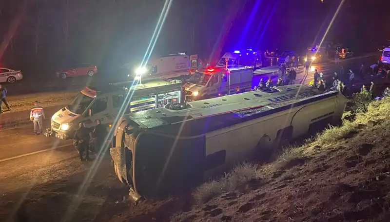 İşçi Servisinin Şarampole Devrilmesi: 23 Yaralı, Korkunç Olayın Ayrıntıları