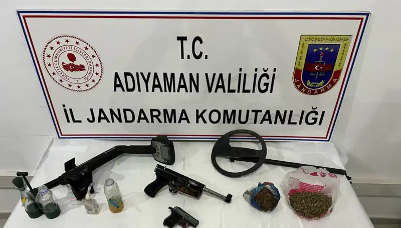 Adıyaman'da Şok Uyuşturucu Operasyonu: 14 Şüpheli Gözaltında!