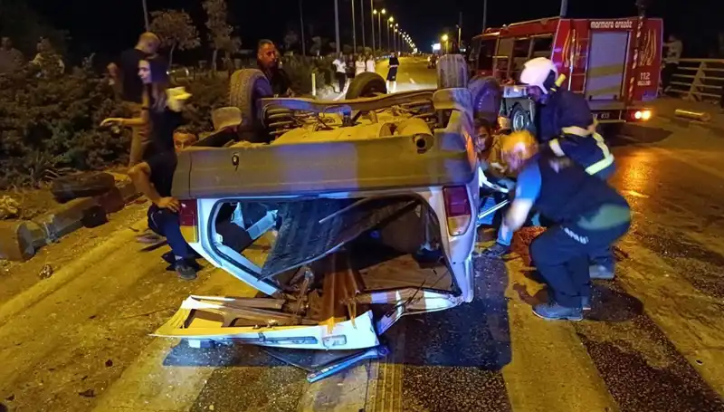 Kavşakta Feci Kaza: 2'si Ağır 7 Yaralı, Olayın Perde Arkası!