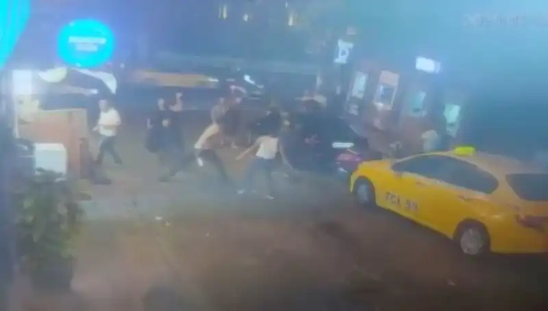 Beyoğlu'nda Gerçekleşen Kavga, İstanbul'un Gece Hayatını Sarsacak!