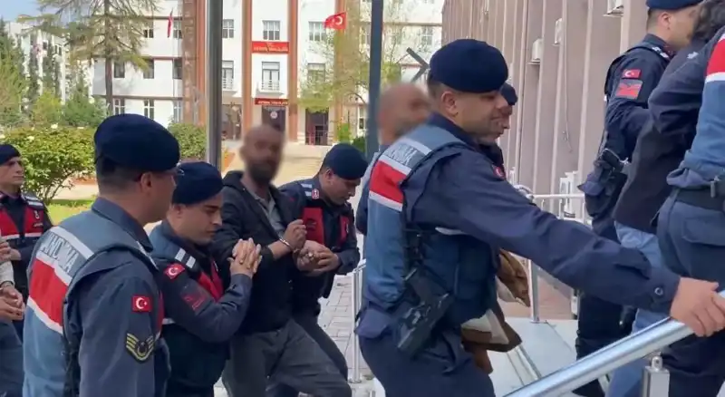 Civciv Baronuna Şok Gözaltı: Kelepçelerle Dolu Bir Gün