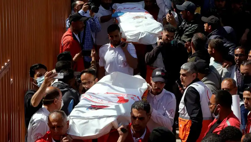 İsrail Katliamının Arka Planı: Hayat Kurtarırken Kurban Edilenler