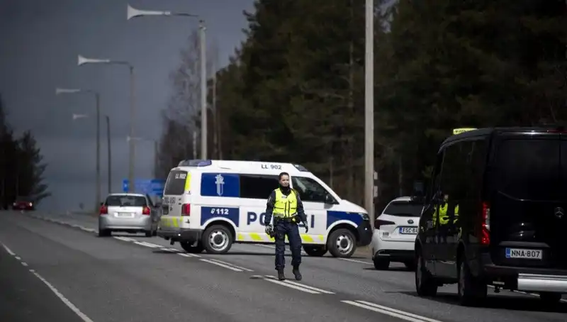 Finlandiya’da Okulda Bıçaklı Saldırı: 3 Öğrenci Yaralı