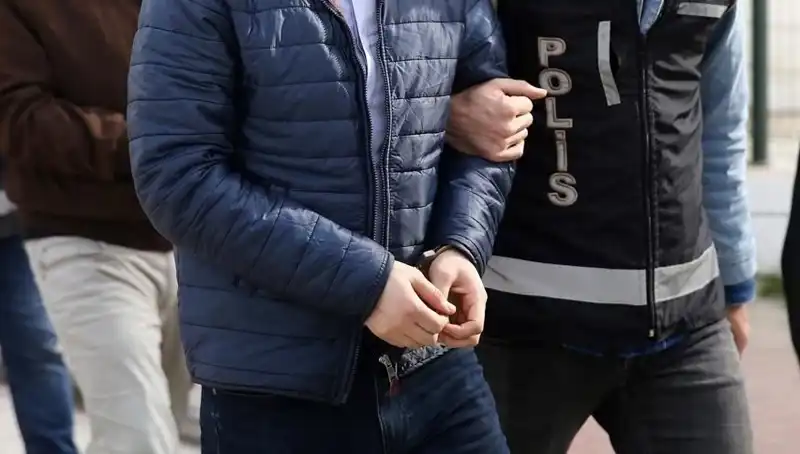 Hırsızlık Çetesi Suçüstü: Polisten Şaşırtan Operasyon