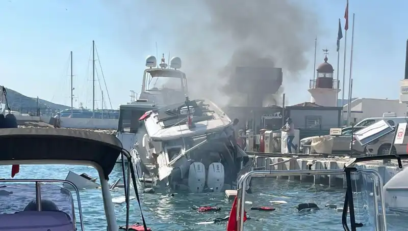 Bodrum'da Teknede Patlama: Tatil Cennetinde Korkutan Anlar
