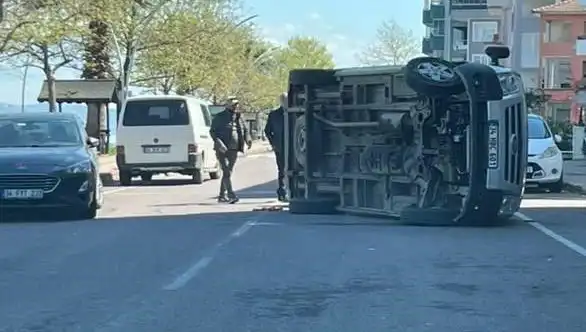 Otomobile Çarpan Araç Yan Yattı: Kaza Anı Sırasında Neler Oldu?