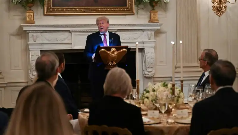 Trump, Gazze'deki Rehinelerin Serbest Kalacağı Müjdesini Verdi