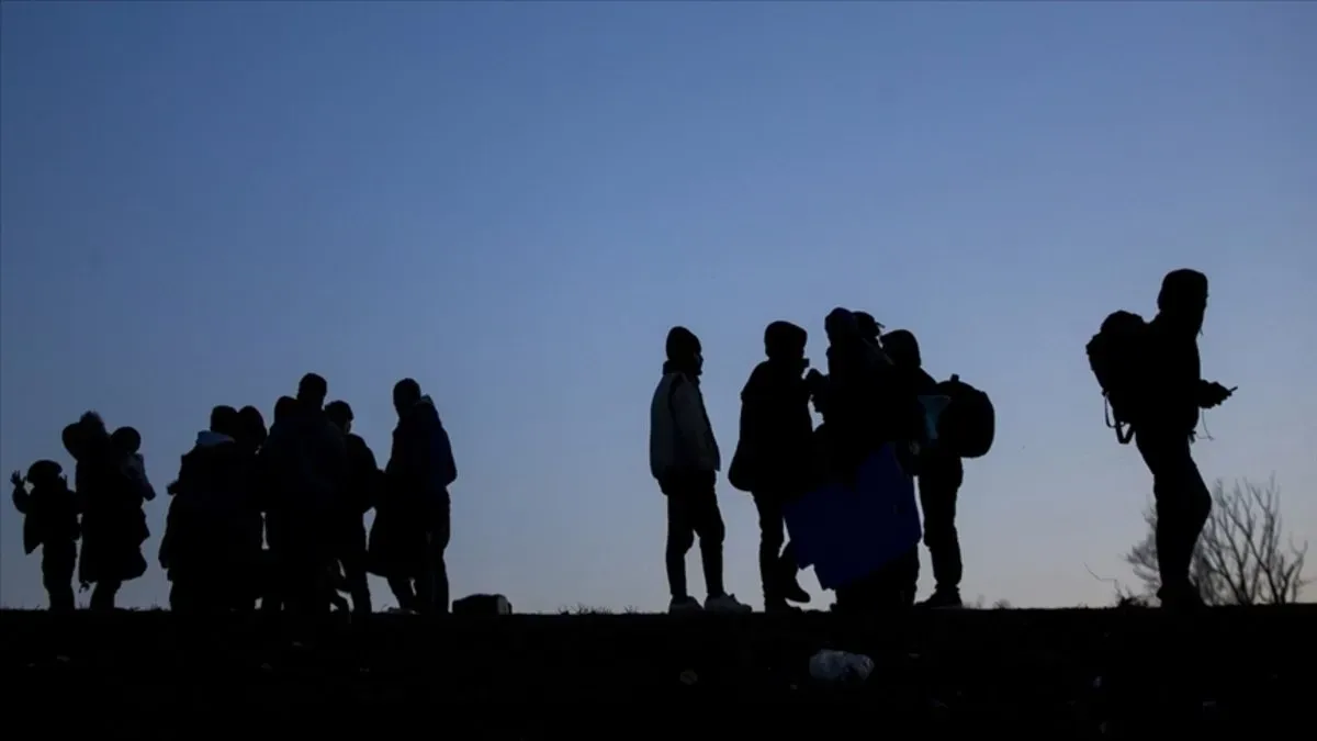 Edirne'de Düzensiz Göçmen Operasyonu: 16 Kişi Yakalandı