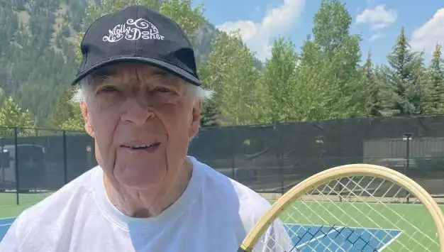 Avustralyalı Tenis Efsanesi Fred Stolle'yi Kaybettik: Veda Zamanı