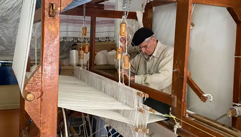 62 Yıldır İpleri Sanata Dönüştüren Usta: Hangi Destanı Yazıyor?