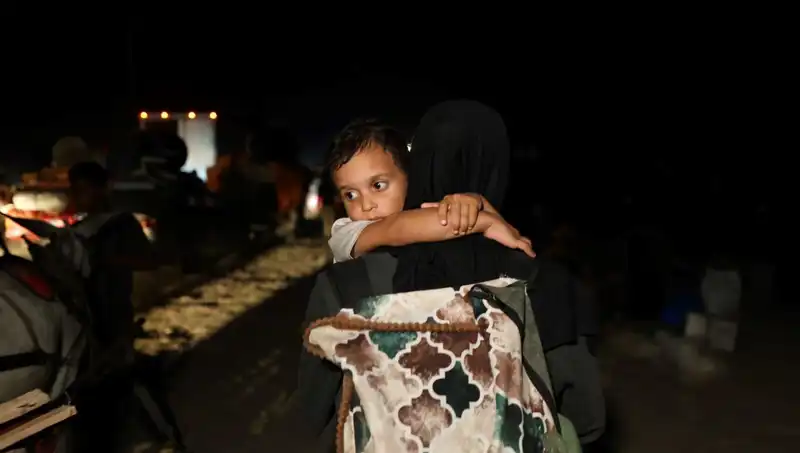 İsrail Güvenli Gölgelerine Saldırıyor: 13 Filistinli Hayatını Kaybetti