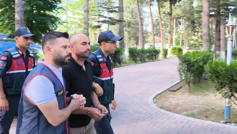 Hırsızlık Şebekesi Çözüldü: 140 Vaka ve Tutuklama ile Sonuçlandı