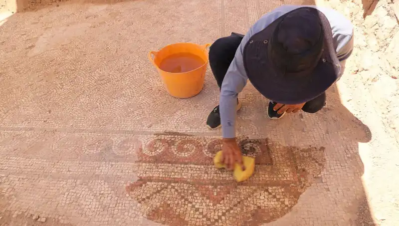 Mardin’de Bin 500 Yıllık Mozaik Keşfi: Tarihin Derinliklerinden Gelen Bir Hazine
