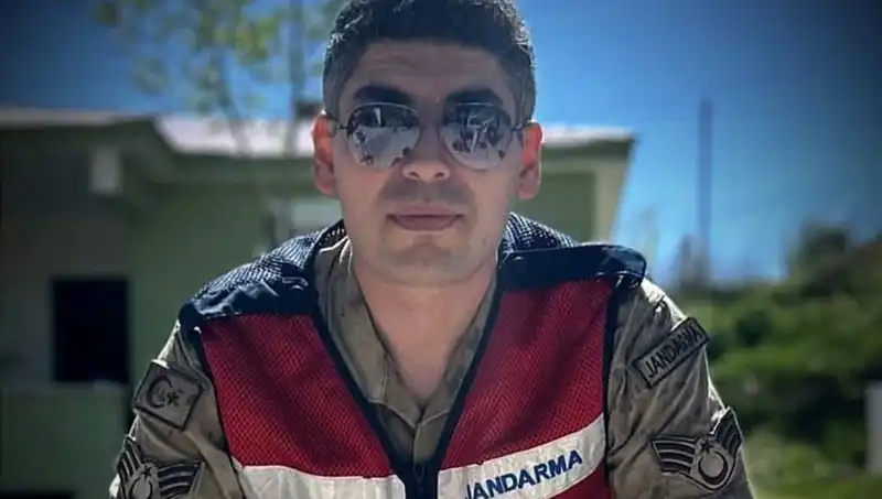Halı Saha Maçında Hayatını Kaybeden Kadir Astsubay'ın Tragedisi