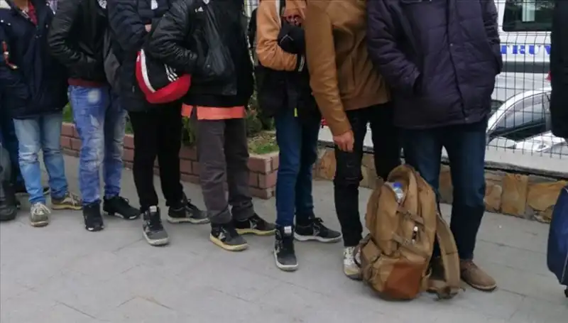 Edirne'de Düzensiz Göçmen Operasyonu: On Kişi Yakalandı