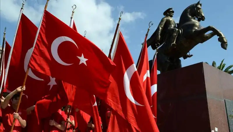 19 Mayıs 2025 Konser Takvimi: İstanbul'da Ücretsiz Etkinlikler Sizi Bekliyor!