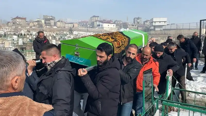 Genç Kızın Elektrik Kazası: Hayatı Sonlanan Bir Gençliğin Trajik Hikayesi