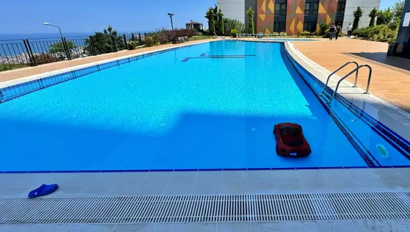 Samsun'da Şok Eden Kaza: 4 Yaşındaki Çocuk Akülü Arabasıyla Havuzda Can Pazarı Verdi