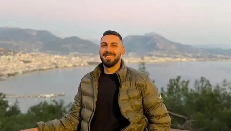 Parkta Gerilim: Silahlı Çatışmada Bir Ölü, Bir Yaralı