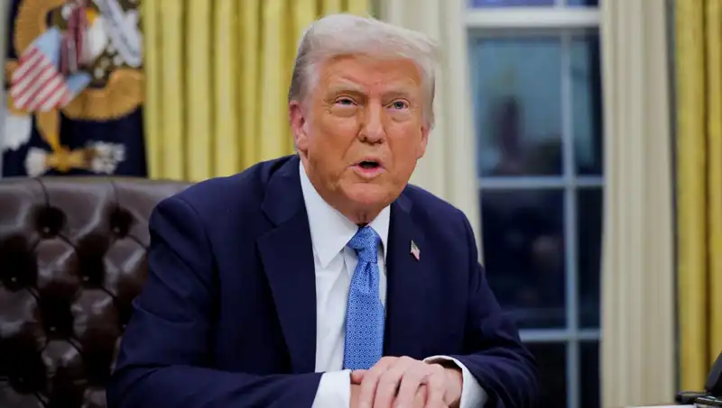 Trump, İran'dan Petrol Alan Ülkelere Yaptırım Uygulayacağını Açıkladı