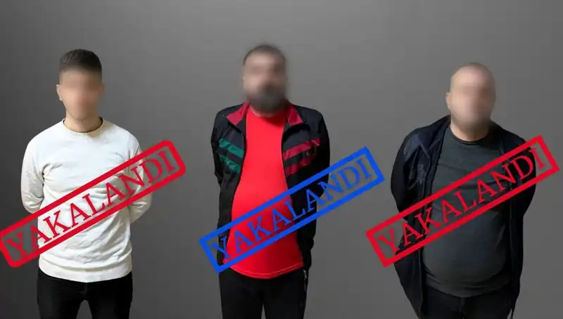 Gürcistan'da Yakalanan Kırmızı Bültenle Aranan Üç Zanlı Türkiye'ye İade Edildi