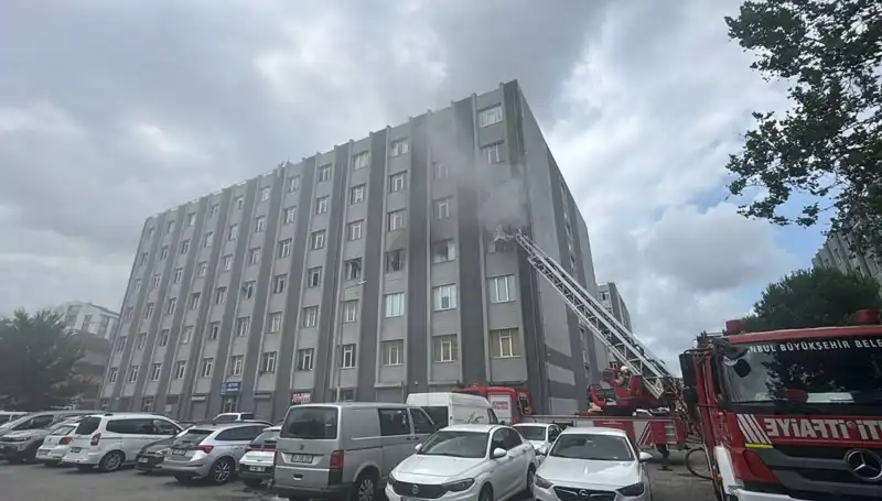 Çorap İmalathanesinde Patlayan Yangın, Şehirde Panik Yarattı!
