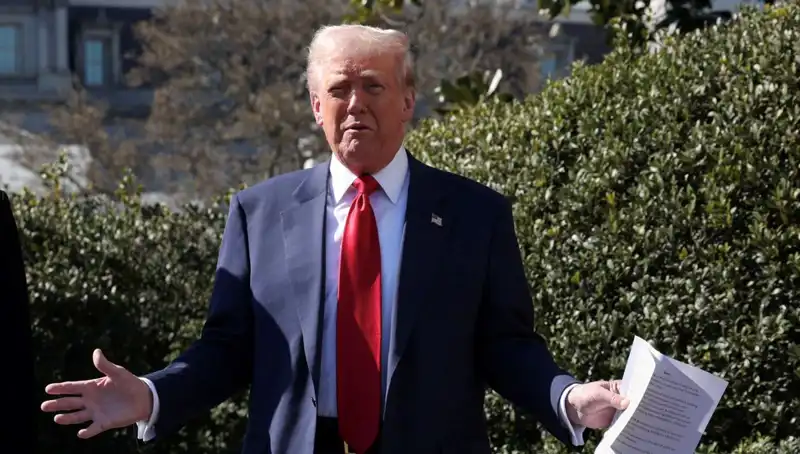 Trump’ın Seyahat Yasağı Taslağındaki Ülkeler Neler? Merak Edilen Detaylar!
