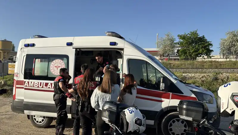Zor Zamanlarda Arkadaşlığa Dair: Uzatılan Bir Dal, Hayatlardaki Farkı Yaratıyor