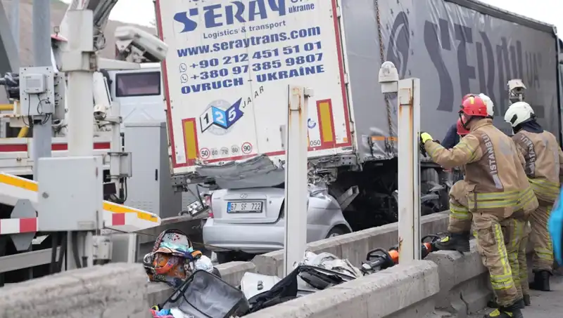 Bayram Tatilinde Trafik Kazalarında Üzücü Artış: 72 Can Gitti