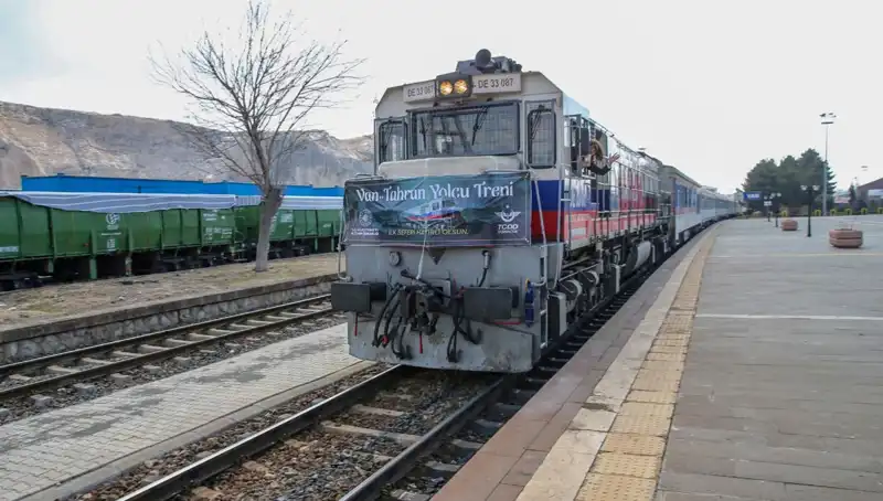 Van-Tahran Tren Seferleri Başladı: Ulaşımda Yeni Bir Dönem