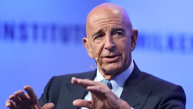 Türkiye'nin Yeni Büyükelçisi: Thomas Barrack Göreve Başladı