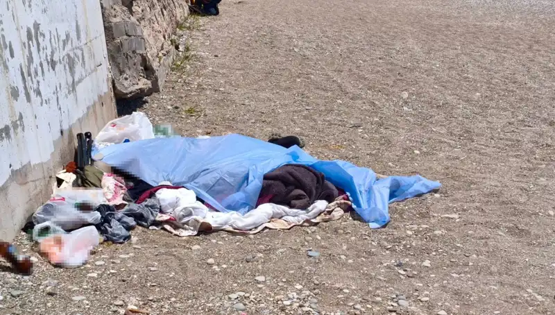 Konyaaltı Sahili'nde Şok Edici Ceset Bulundu: Olayın Perdesi Aralanıyor