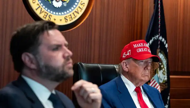 Trump’ın Azil Tasarısı Reddedildi: Sonuçlar ve Tartışmalar Nereye Gidiyor?