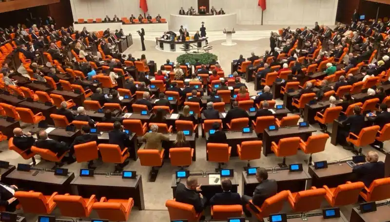 TBMM Komisyonları Devam Ediyor: Resmi Gazete'de Yayınlanan Kararlar Neler?